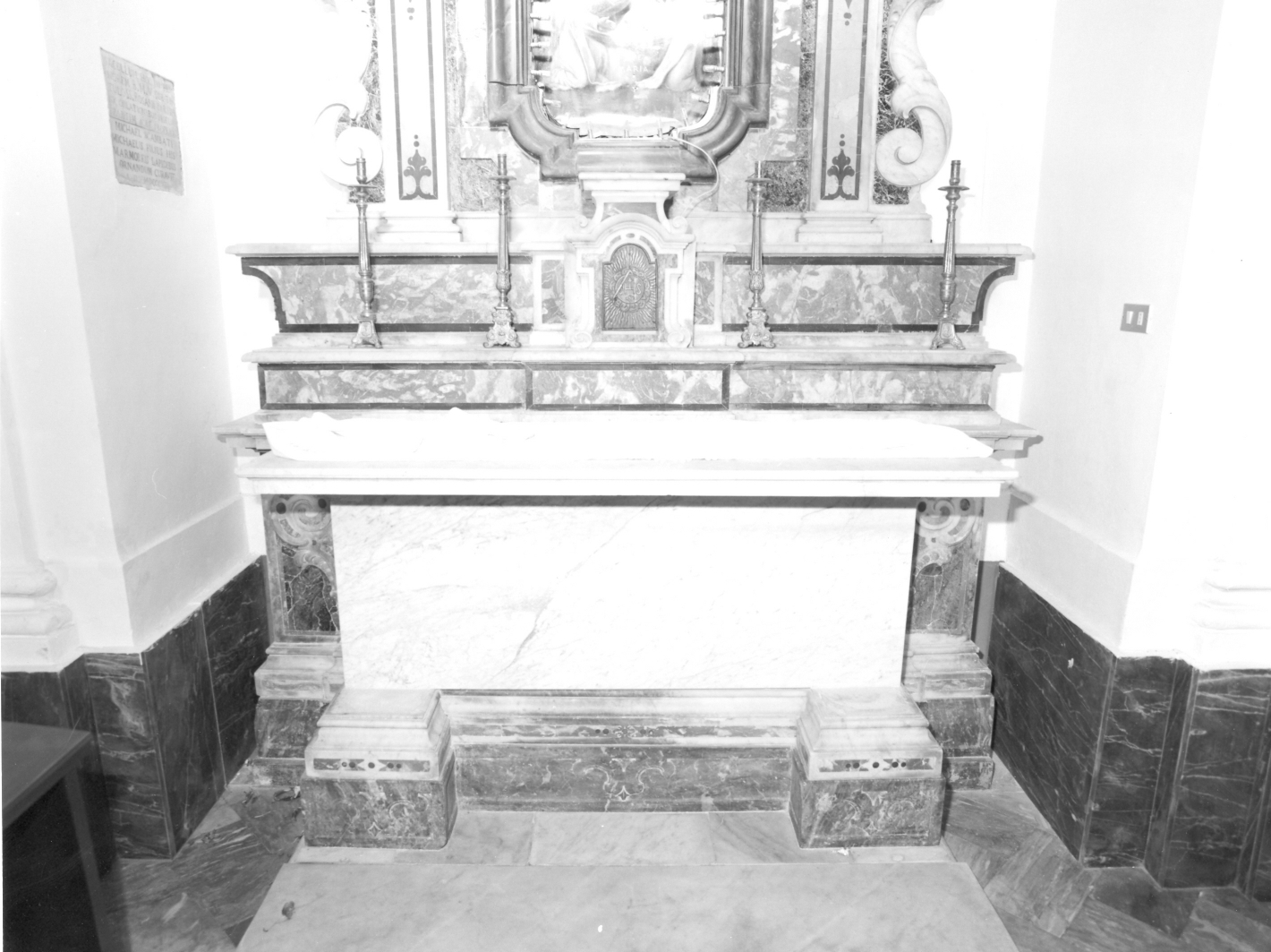 altare, opera isolata - bottega campana (metà sec. XVIII)