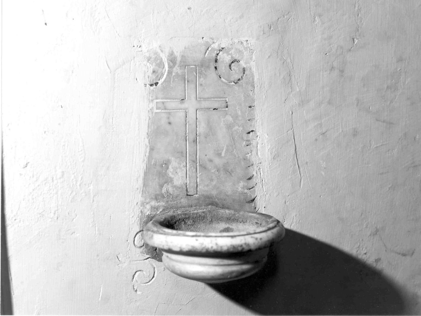 acquasantiera da parete - bottega campana (metà sec. XVIII)