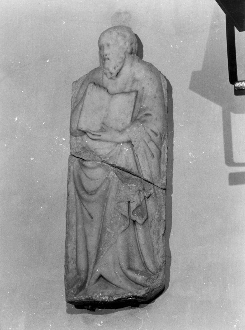 San Benedetto (rilievo, frammento) di Tino di Camaino (attribuito) (secondo quarto sec. XVII)