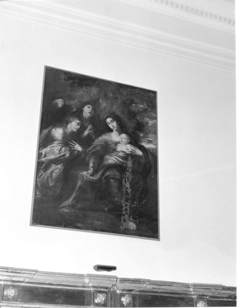 Madonna con Bambino e angeli (dipinto) di Vaccaro Andrea (maniera) (sec. XVII)