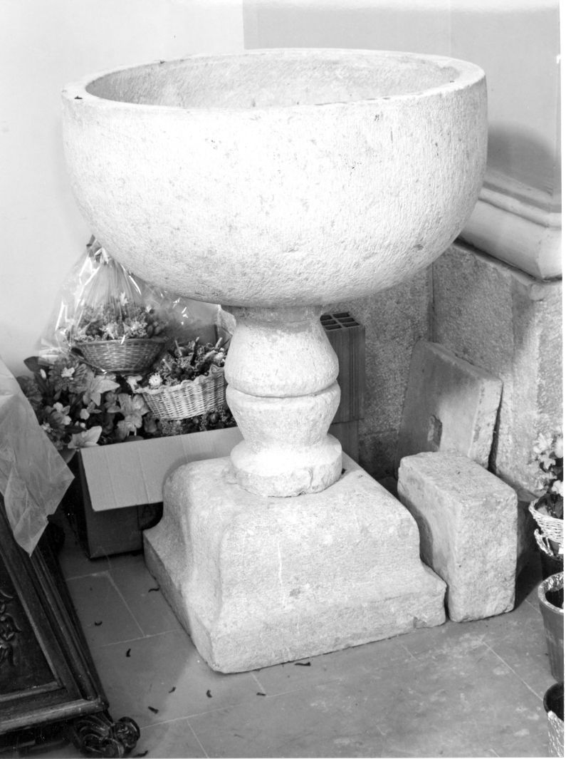 vasca battesimale - bottega campana (sec. XIX)