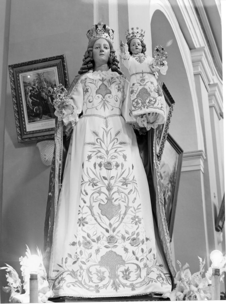 Madonna con Bambino (manichino) - bottega campana (fine/inizio secc. XVIII/ XIX)