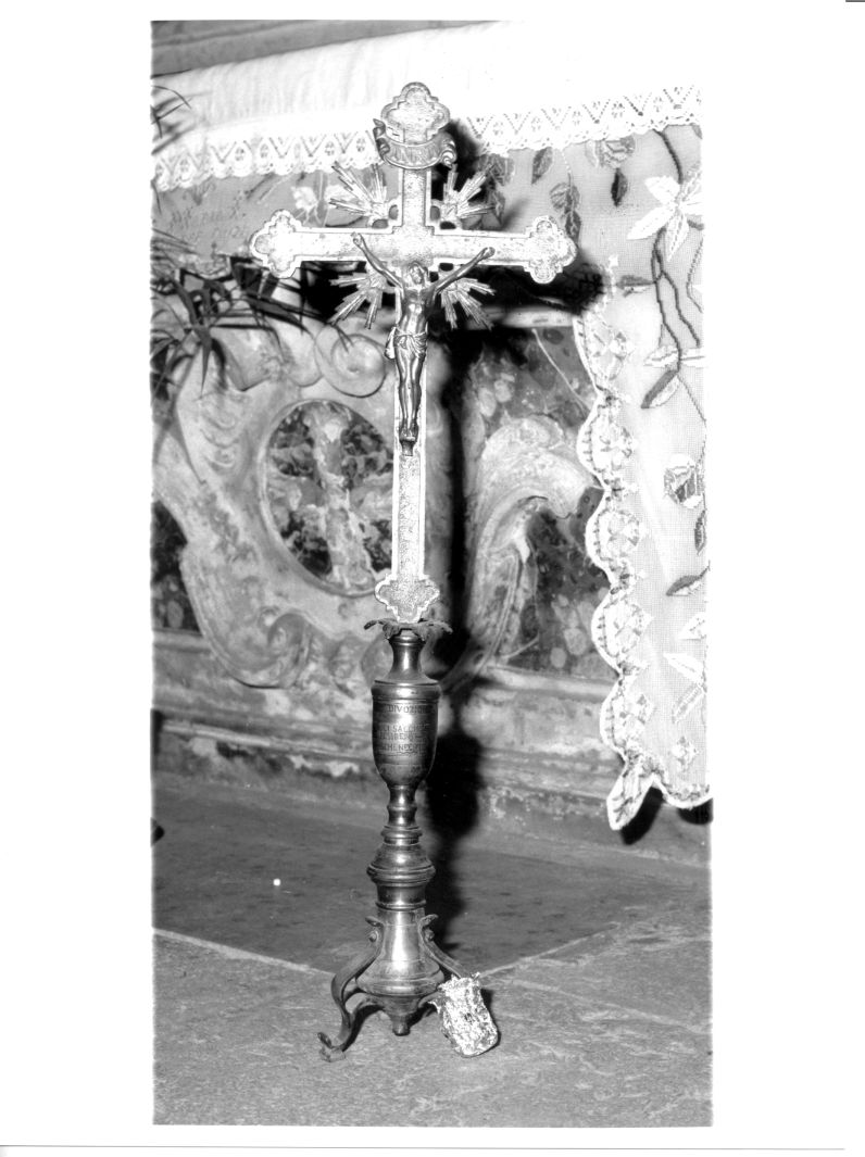 Cristo crocifisso (croce d'altare) - bottega Italia meridionale (sec. XIX)