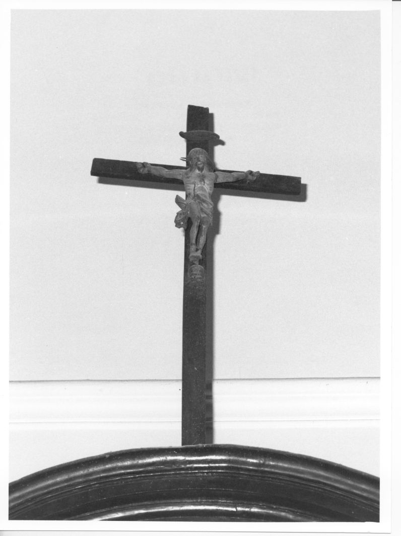 Cristo crocifisso (scultura) di Pierri Agostino (sec. XVIII)