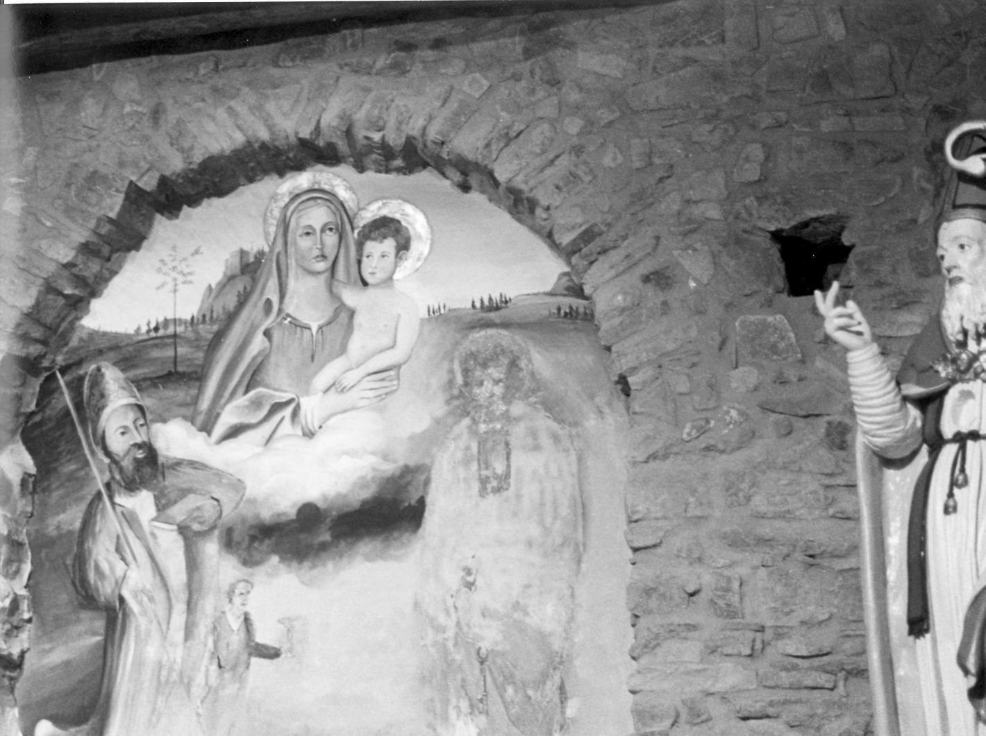 Madonna con Bambino, San Pietro e San Paolo (dipinto) - ambito Italia meridionale (sec. XIX)