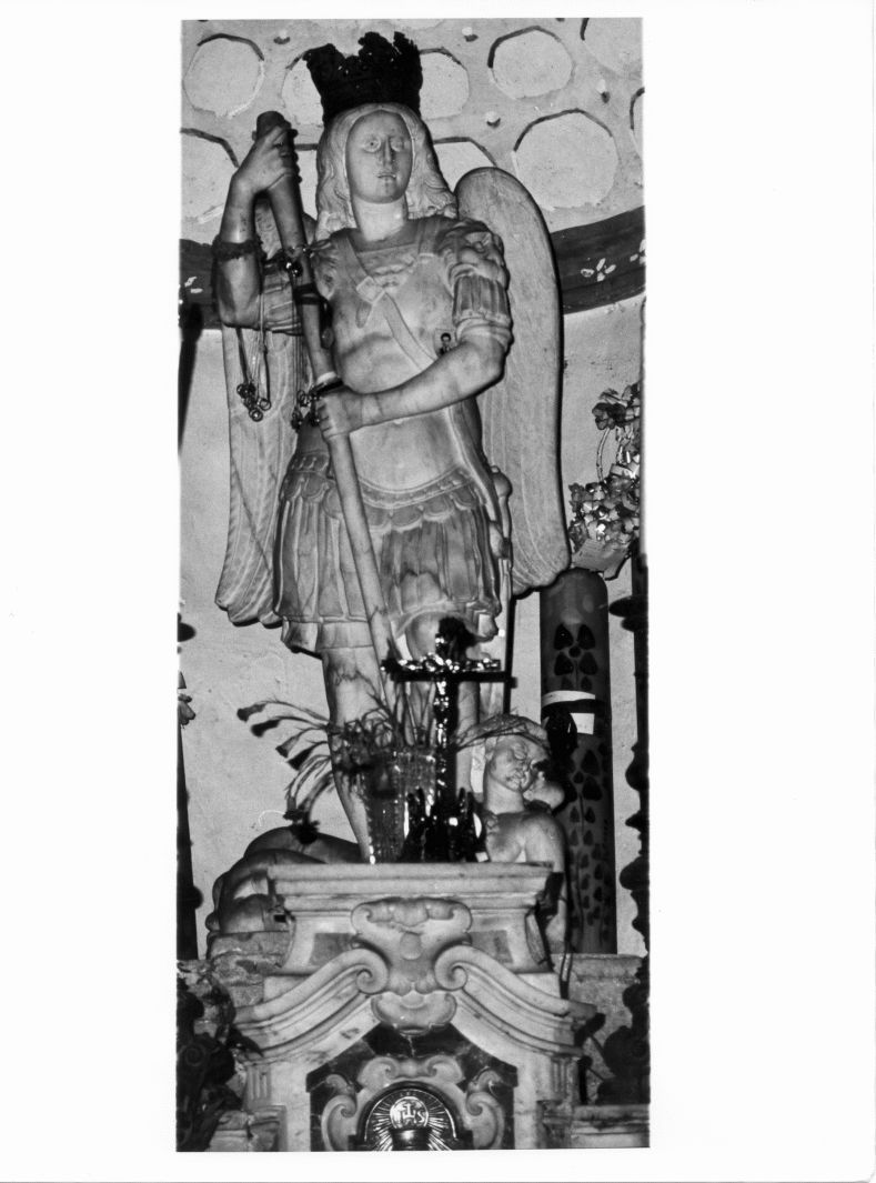 San Michele Arcangelo (statua) di Marigliano Giovanni detto Giovanni da Nola (bottega) (prima metà sec. XVI)
