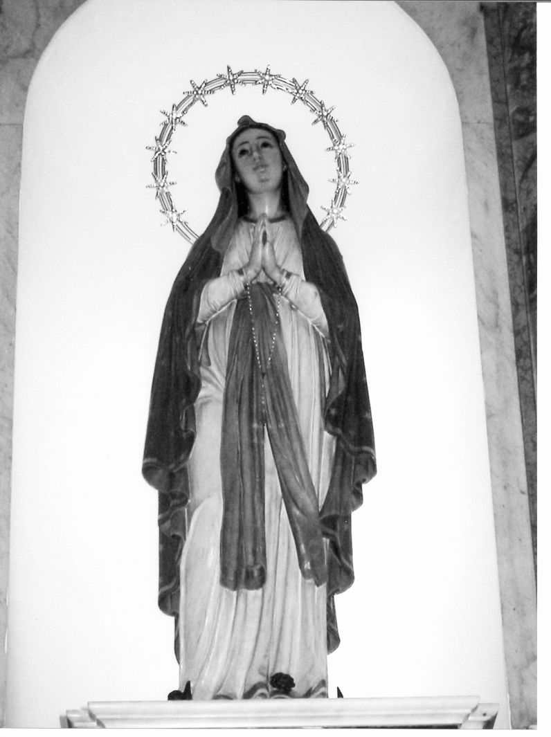 Madonna Immacolata (statua, opera isolata) - bottega Italia meridionale (secondo quarto sec. XX)