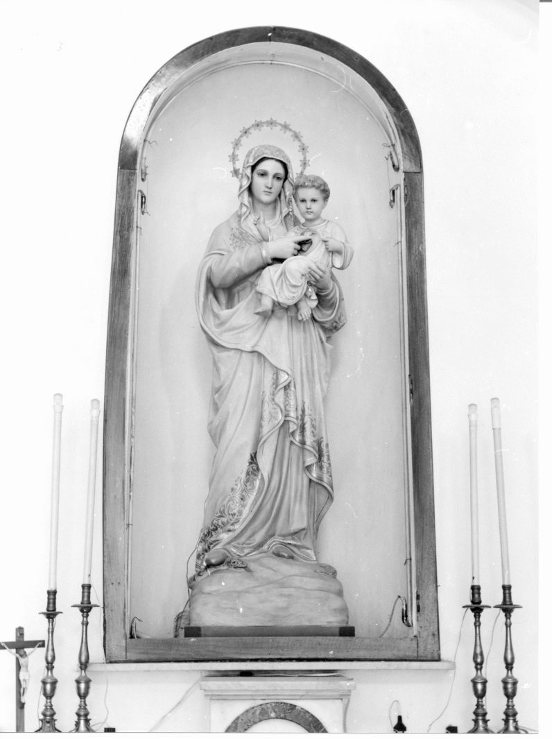 Sacro Cuore di Maria (statua, opera isolata) - bottega campana (prima metà sec. XX)