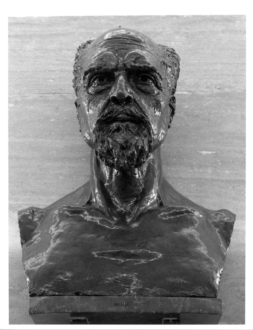 Paolo Emilio Bilotti (scultura) di Patroni Diomede (sec. XX)