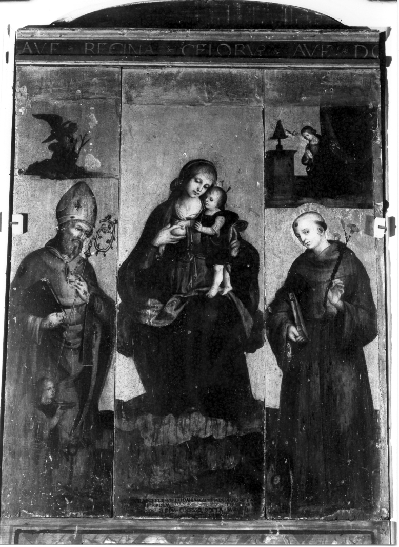 Madonna con Bambino e Santi (trittico) di Sabatini Andrea detto Andrea da Salerno (bottega) (sec. XVI)