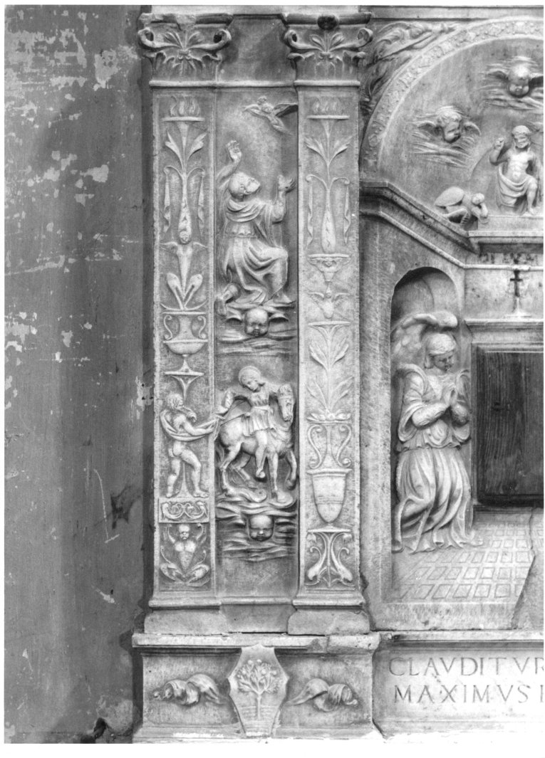 rilievo, elemento d'insieme - bottega napoletana (inizio sec. XVI)