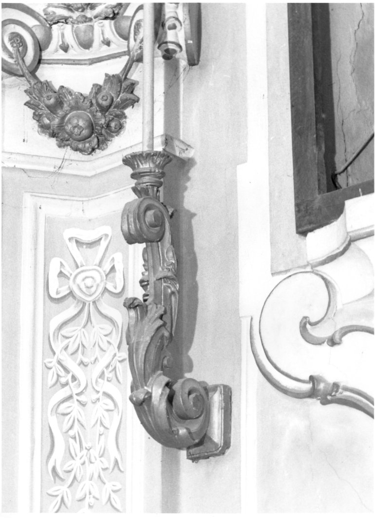 candeliere da parete, coppia - bottega Italia meridionale (sec. XVIII)