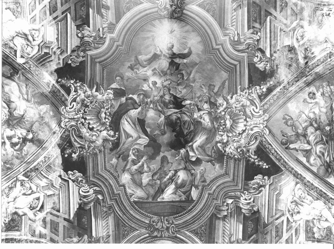 Madonna del Rosario con San Domenico e Santa Caterina da Siena (dipinto) di Ricciardi Angelo Michele (maniera) (sec. XVIII)