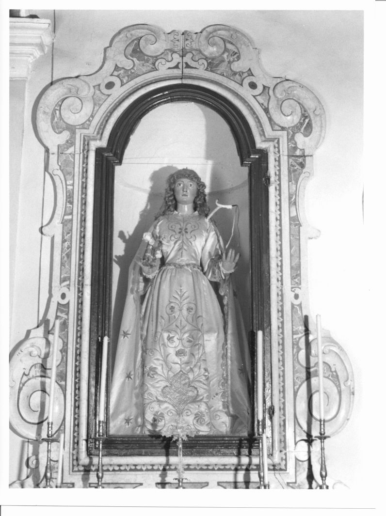 Madonna del Rosario (statua, opera isolata) - bottega napoletana (inizio sec. XX)