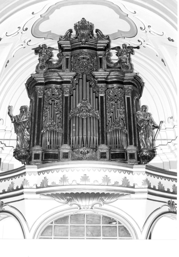cassa d'organo di Carelli Silverio (sec. XVIII)