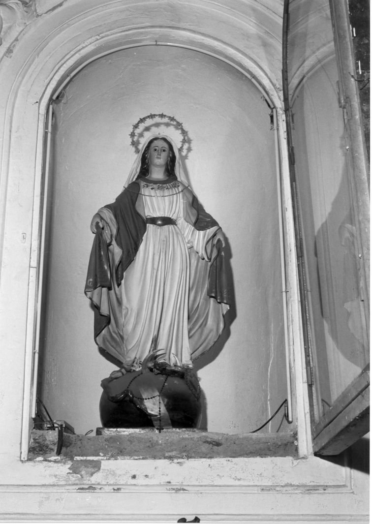 Madonna Immacolata (statua) - bottega campana (primo quarto sec. XX)