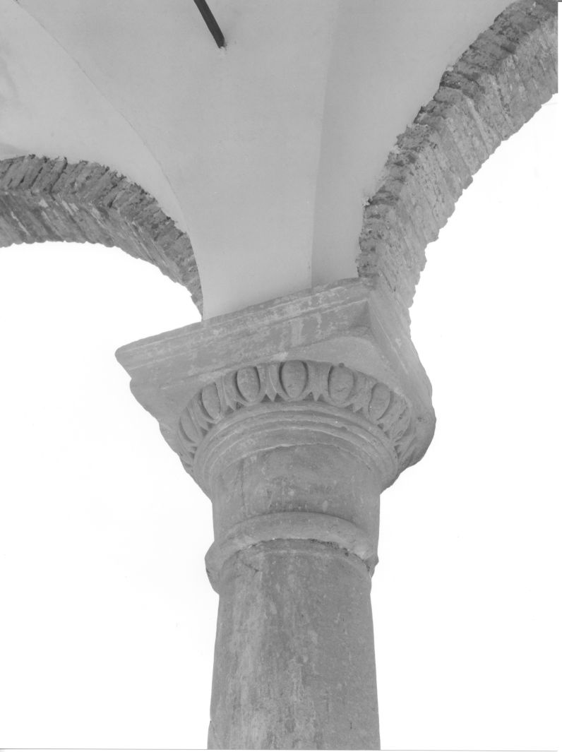 capitello di colonna di Francesco da Sicignano (bottega) (primo quarto sec. XVI)