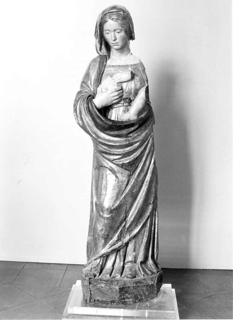 Madonna (statua) di Marigliano Giovanni detto Giovanni da Nola (bottega) (sec. XVI)