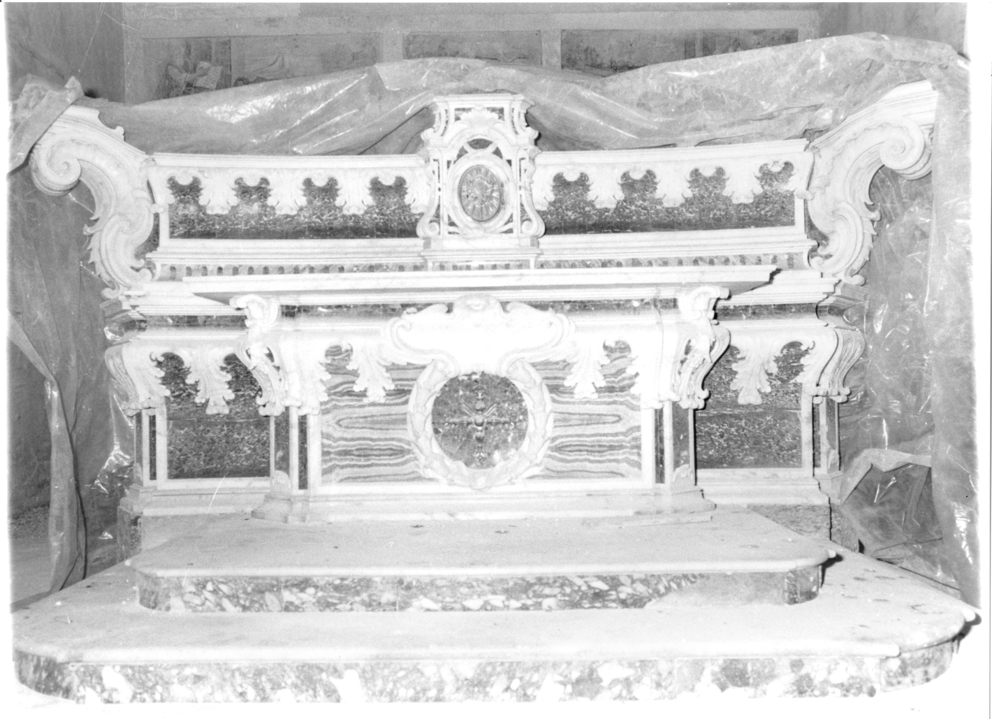 altare maggiore, opera isolata - bottega campana (fine/inizio secc. XVIII/ XIX)
