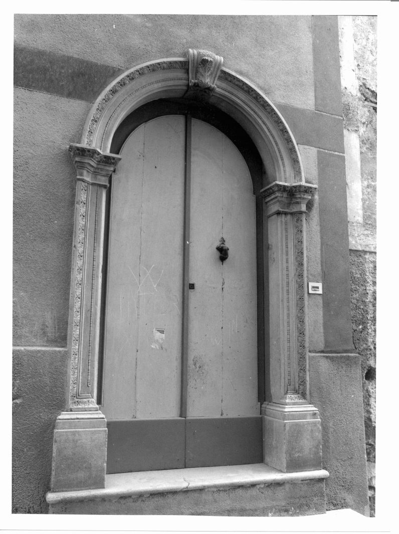 portale, opera isolata - bottega campana (sec. XX)