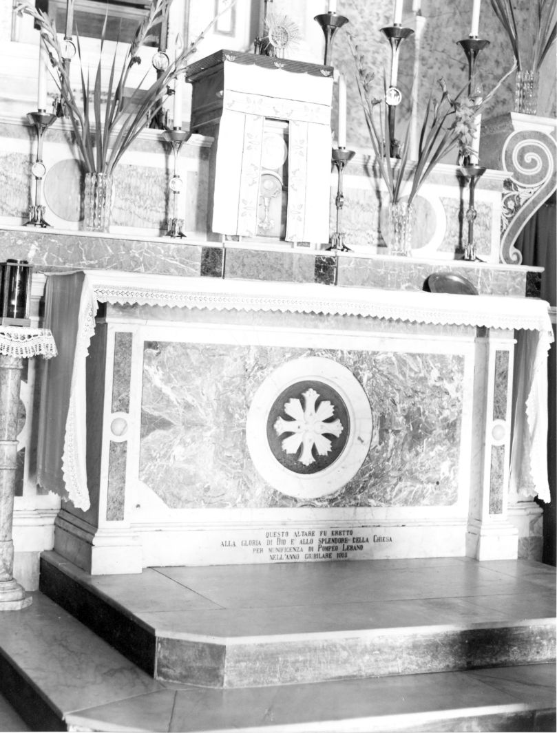 motivi decorativi (altare maggiore) - bottega campana (sec. XX)