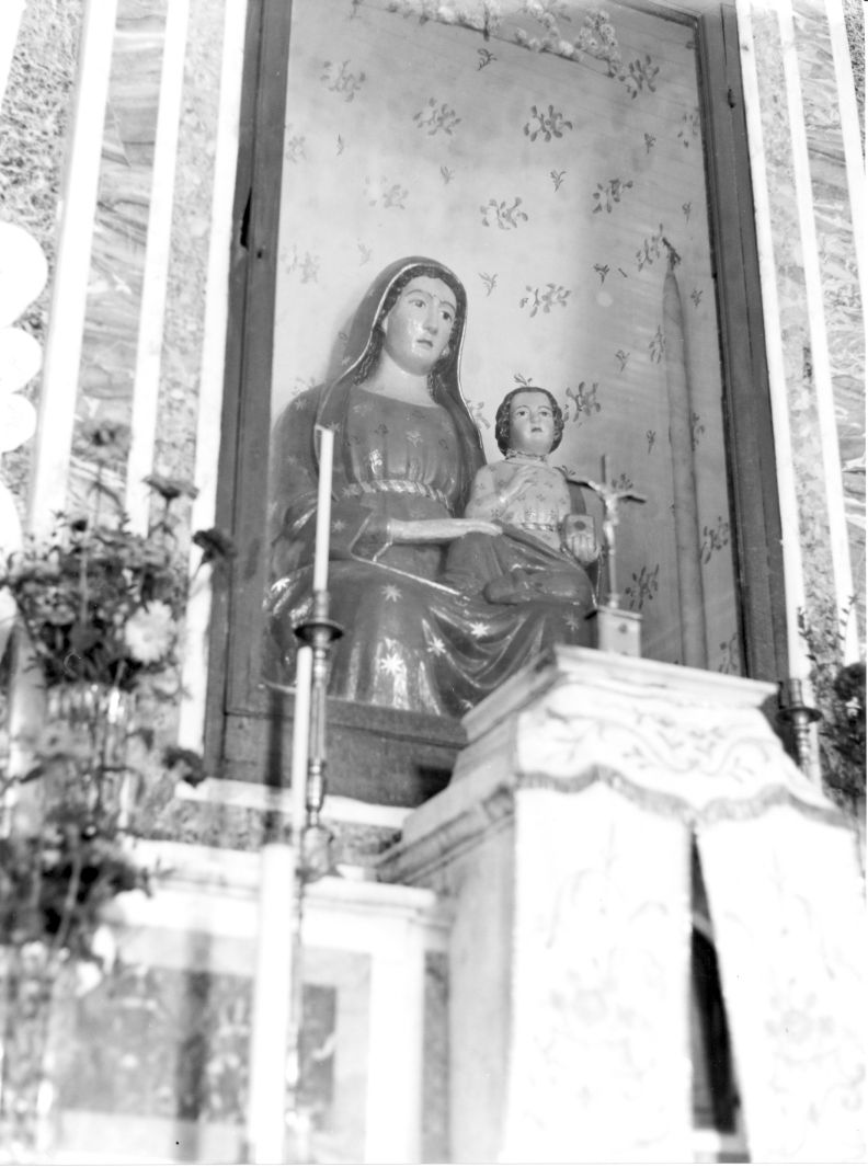 Madonna con Bambino (statua) - bottega campana (sec. XV)