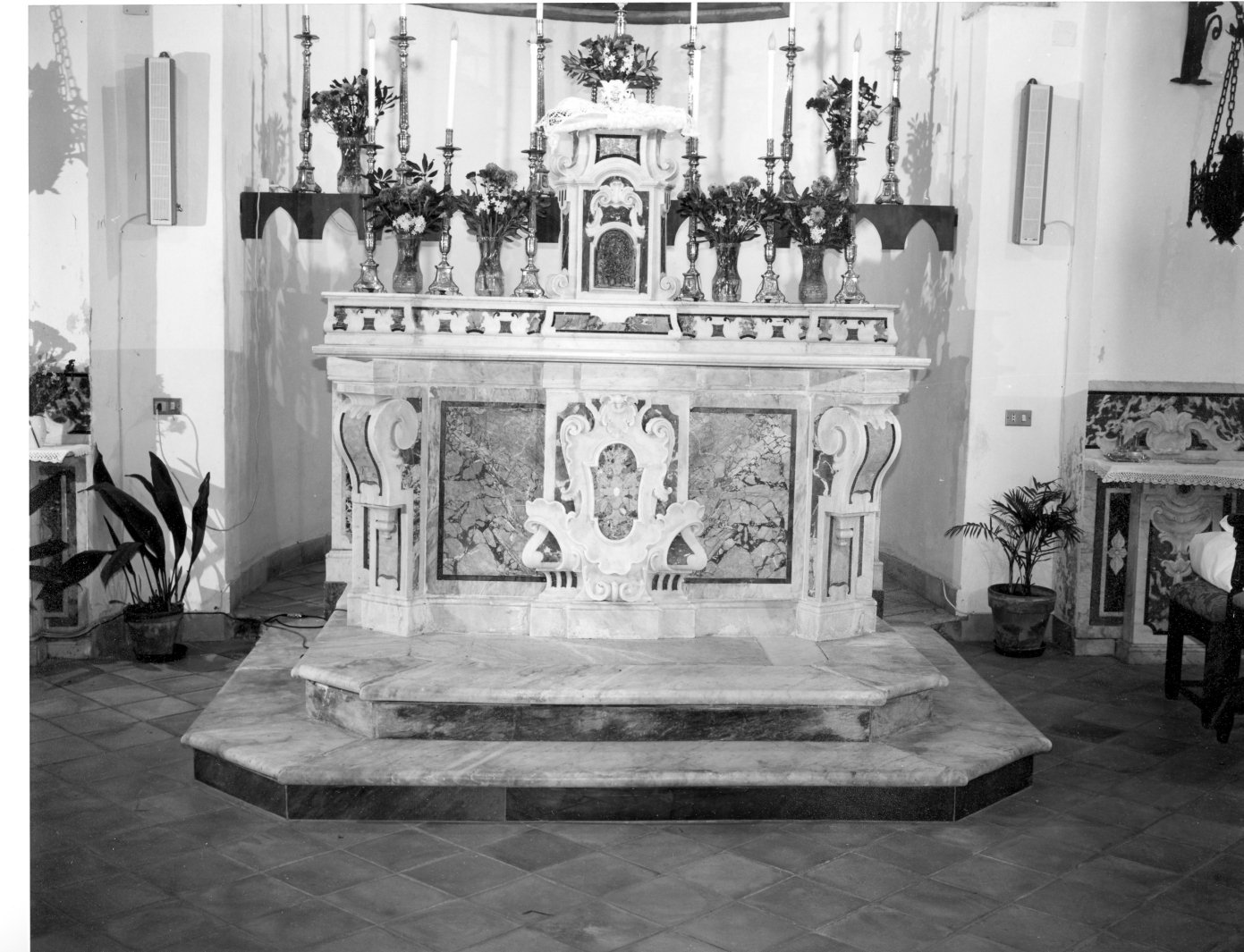 altare maggiore - bottega napoletana (sec. XVIII)