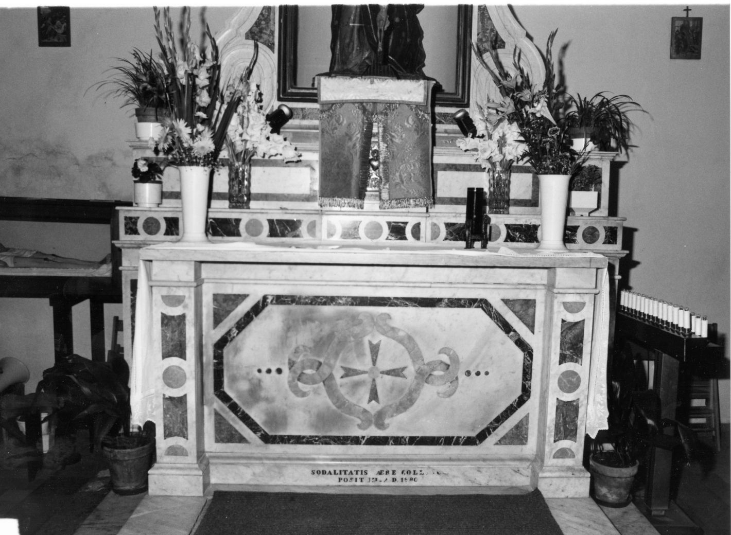 altare maggiore - bottega Italia meridionale (sec. XIX)
