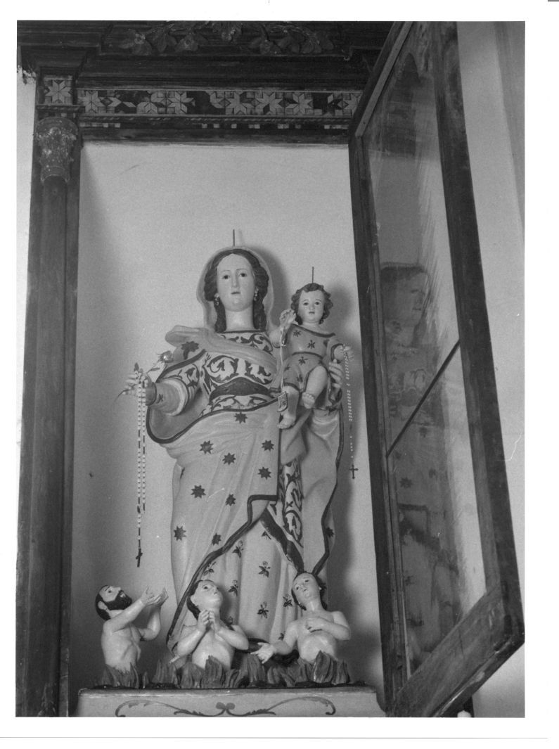 Madonna del Carmelo intercede per le anime del purgatorio (statua) - bottega Italia meridionale (sec. XVIII)