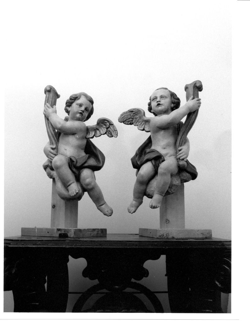 angeli reggitorcia (statuetta, coppia) - bottega campana (inizio sec. XX)
