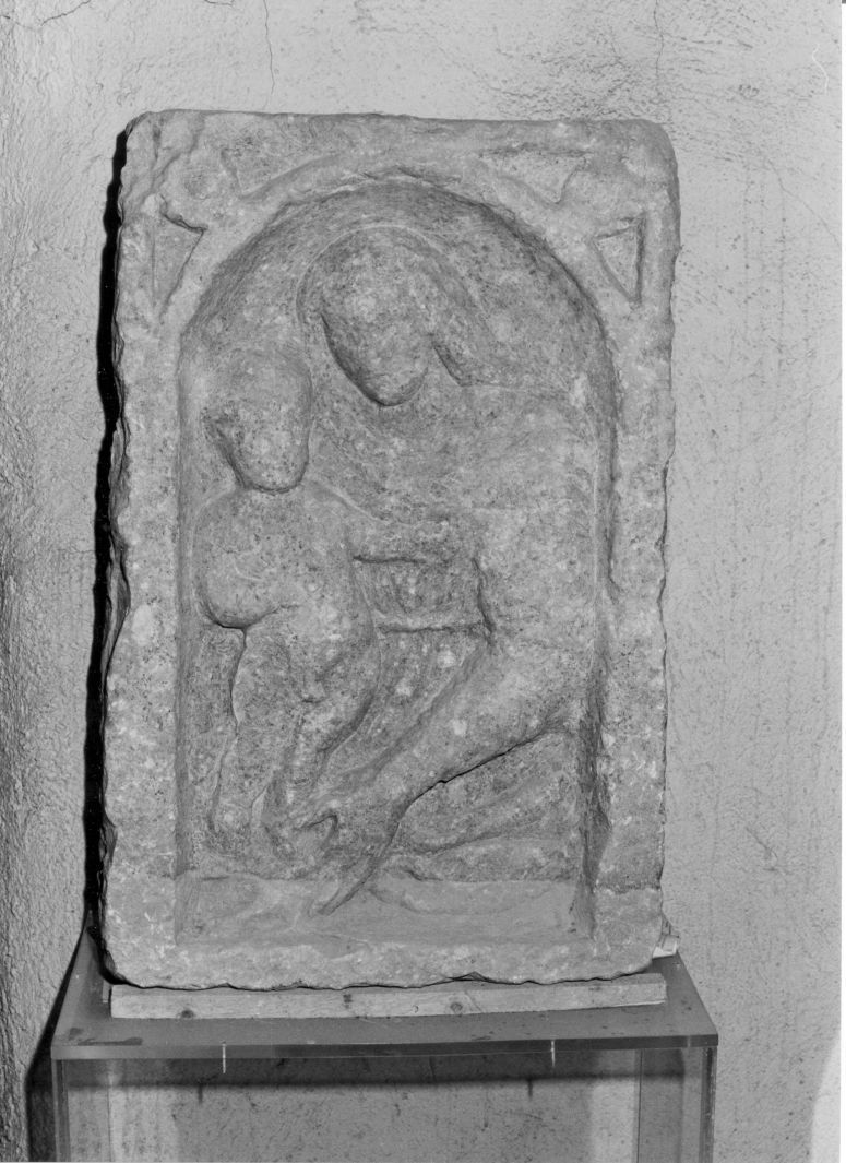 Madonna con Bambino (rilievo) - bottega Italia meridionale (sec. XVI)