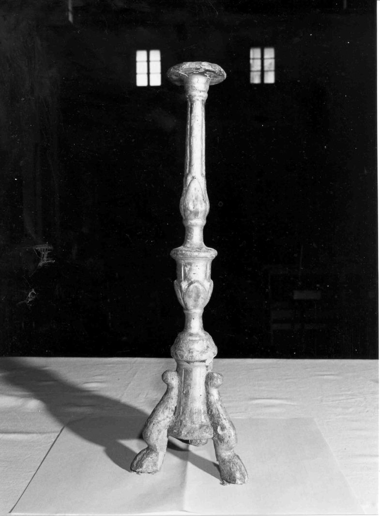 candeliere, serie - bottega campana (fine/inizio secc. XIX/ XX)