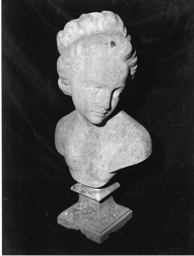 ritratto di bambina (busto, opera isolata) di Falconet Etienne Maurice (seconda metà sec. XVIII)