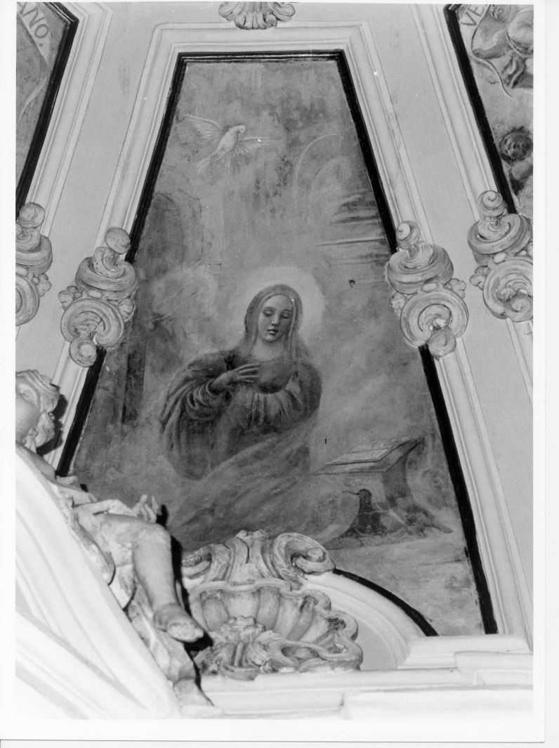 Madonna annunciata (dipinto, elemento d'insieme) - ambito campano (primo quarto sec. XVIII)