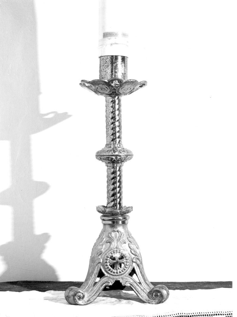 candelabro - bottega Italia meridionale (fine/inizio secc. XVIII/ XIX)