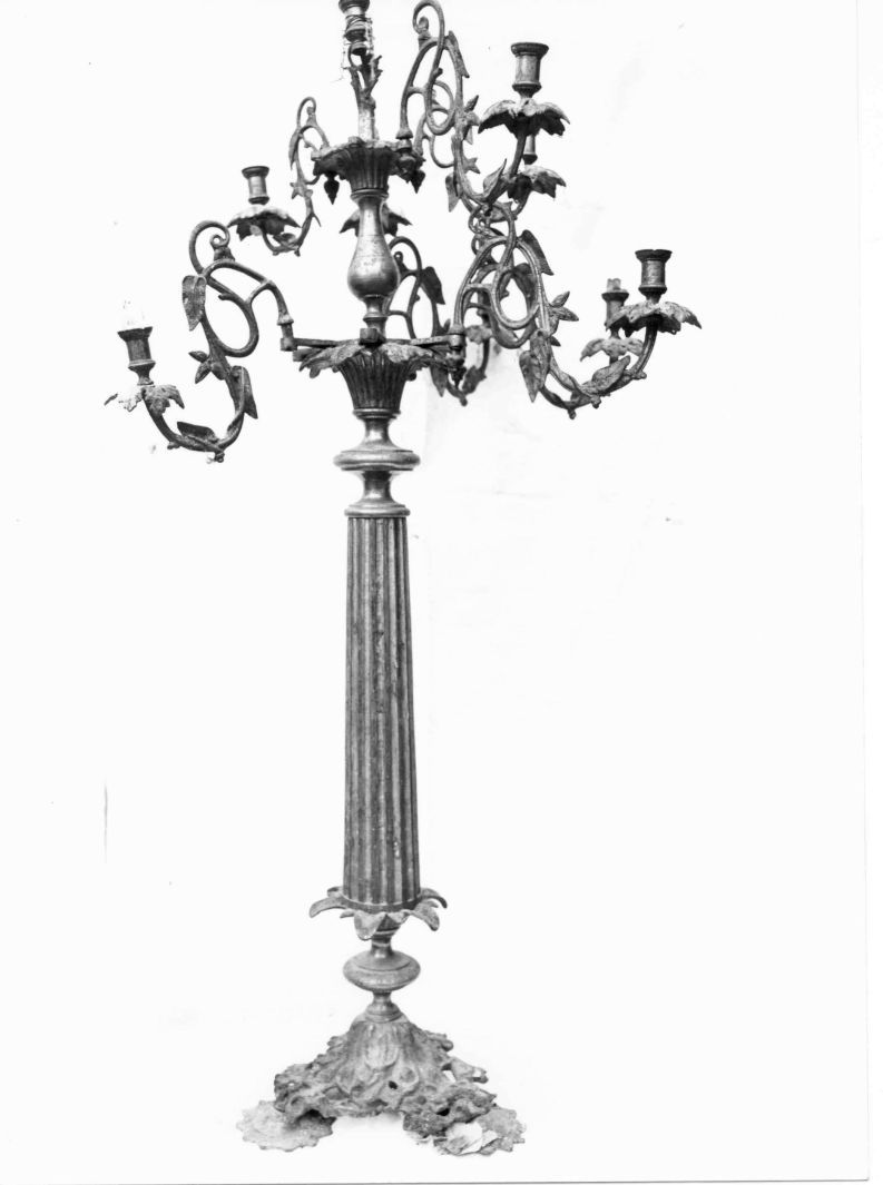 candelabro, serie - bottega Italia meridionale (sec. XX)