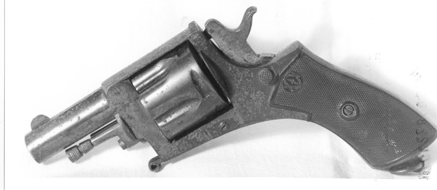 pistola - bottega belga (inizio sec. XX)