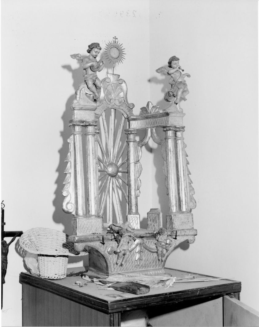 tronetto per esposizione eucaristica - bottega campana (seconda metà sec. XVIII)