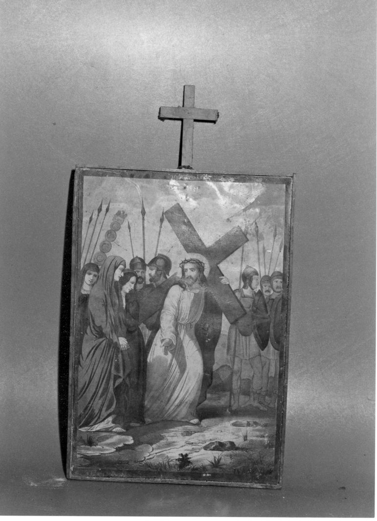 stazione IV: Gesù incontra la Madonna (stampa colorata a mano, serie) - ambito Italia centro-meridionale (fine/inizio secc. XIX/ XX)