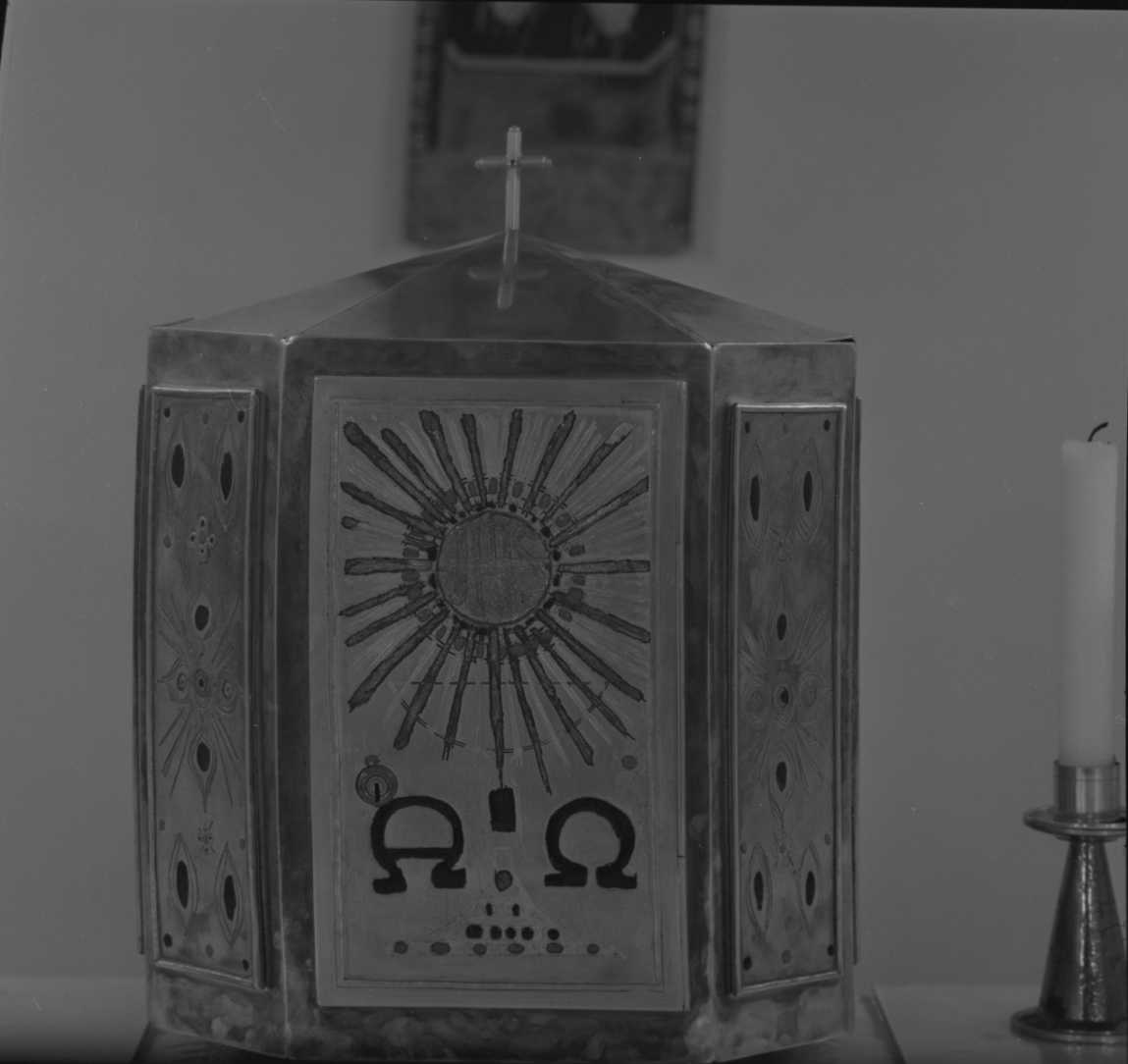 tabernacolo - a tempietto di Mariani Claudio, Vannini Vladimiro (terzo quarto sec. XX)