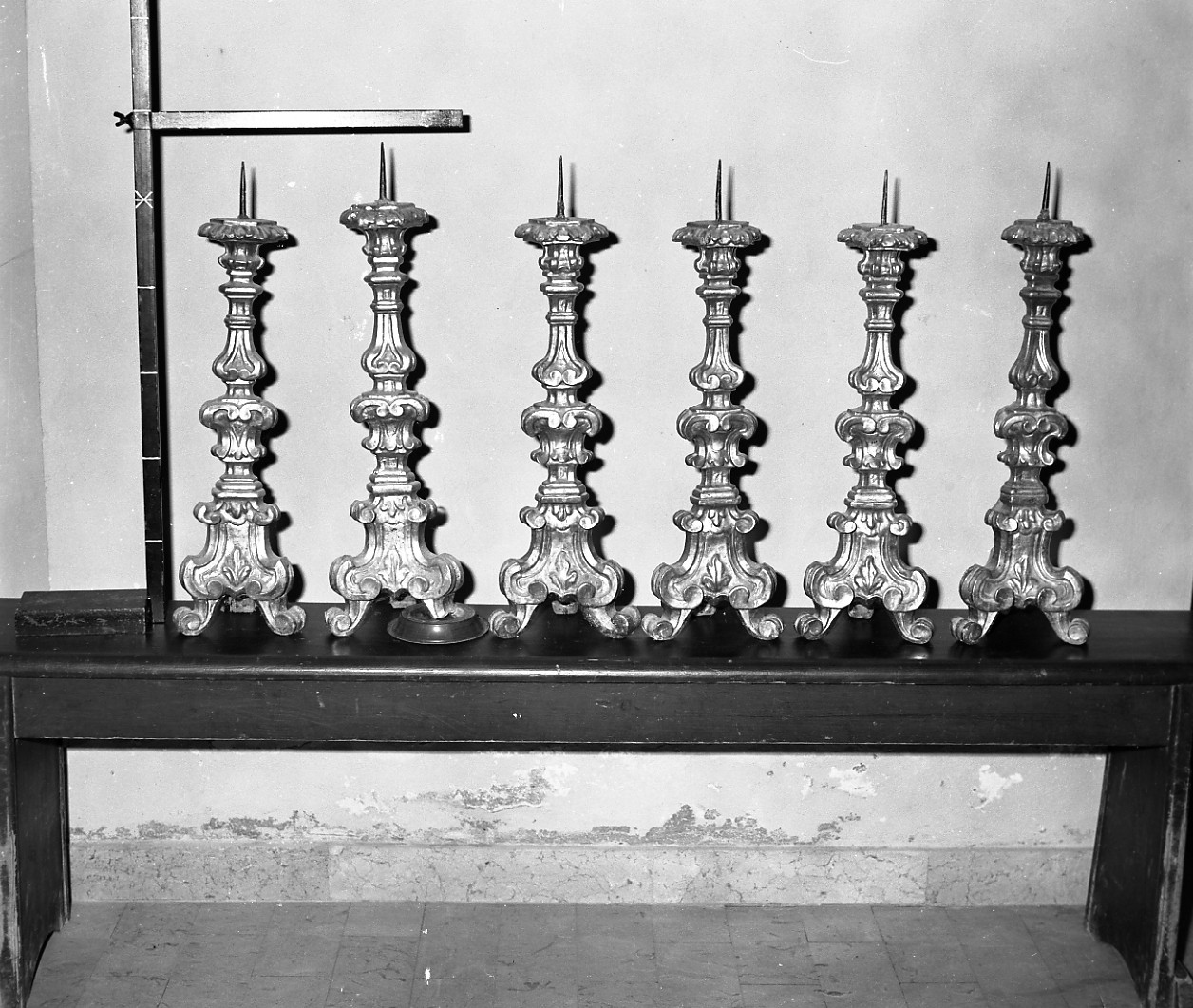 candeliere, serie - bottega emiliano-romagnola (sec. XVIII)