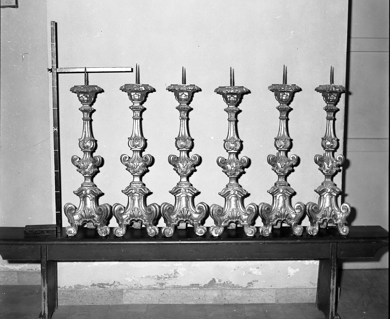 candeliere, serie - bottega emiliano-romagnola (sec. XVIII)