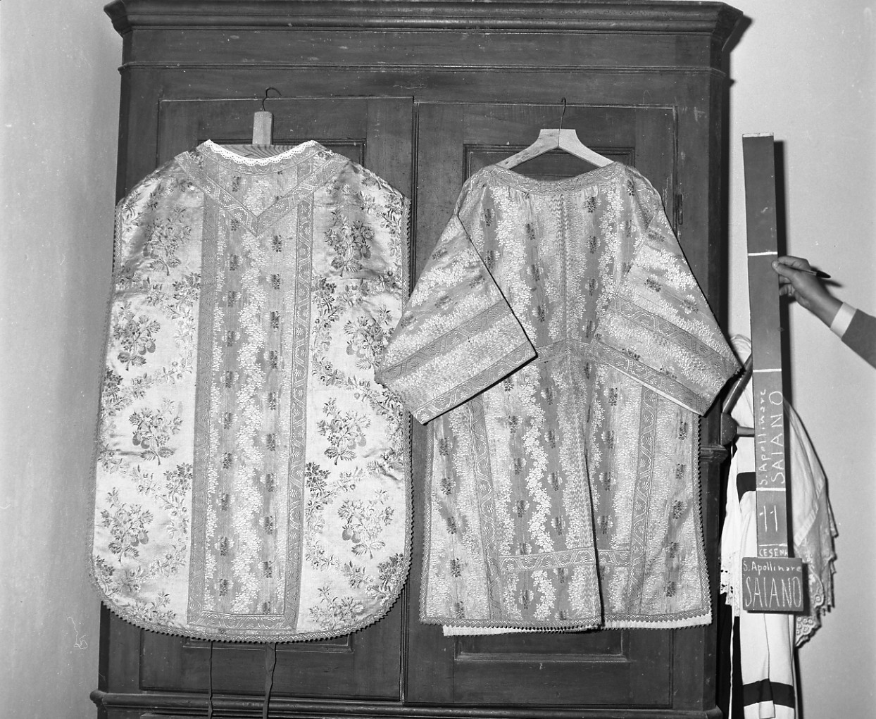 paramento liturgico, insieme - bottega emiliano-romagnola (fine/inizio secc. XVIII/ XIX)