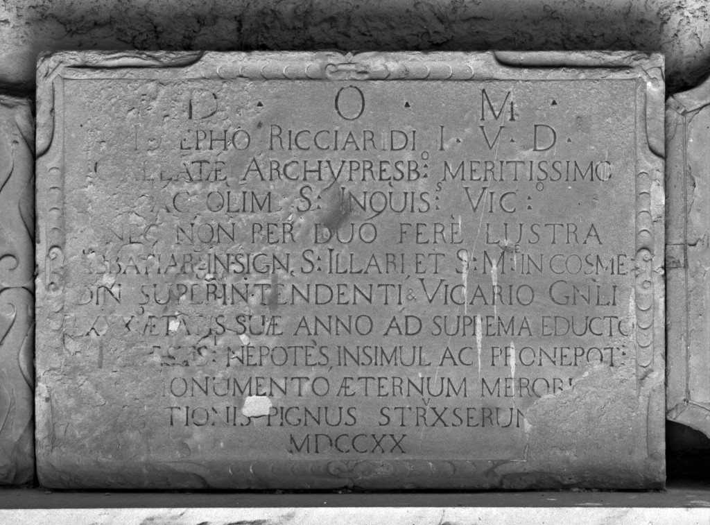 lapide tombale - ambito toscano (sec. XVIII)