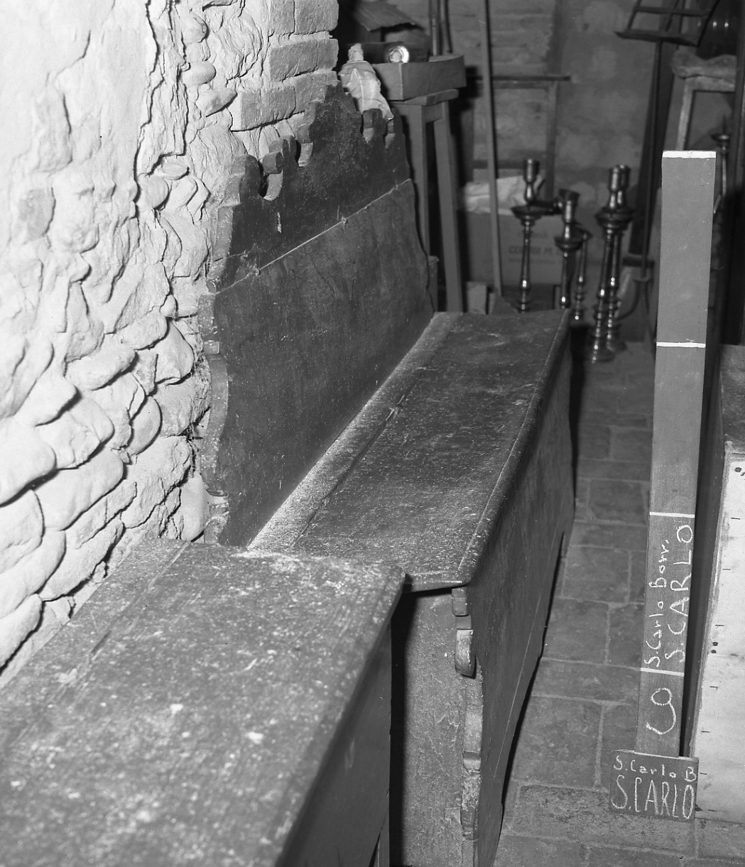 cassapanca, opera isolata - bottega romagnola (sec. XVIII)