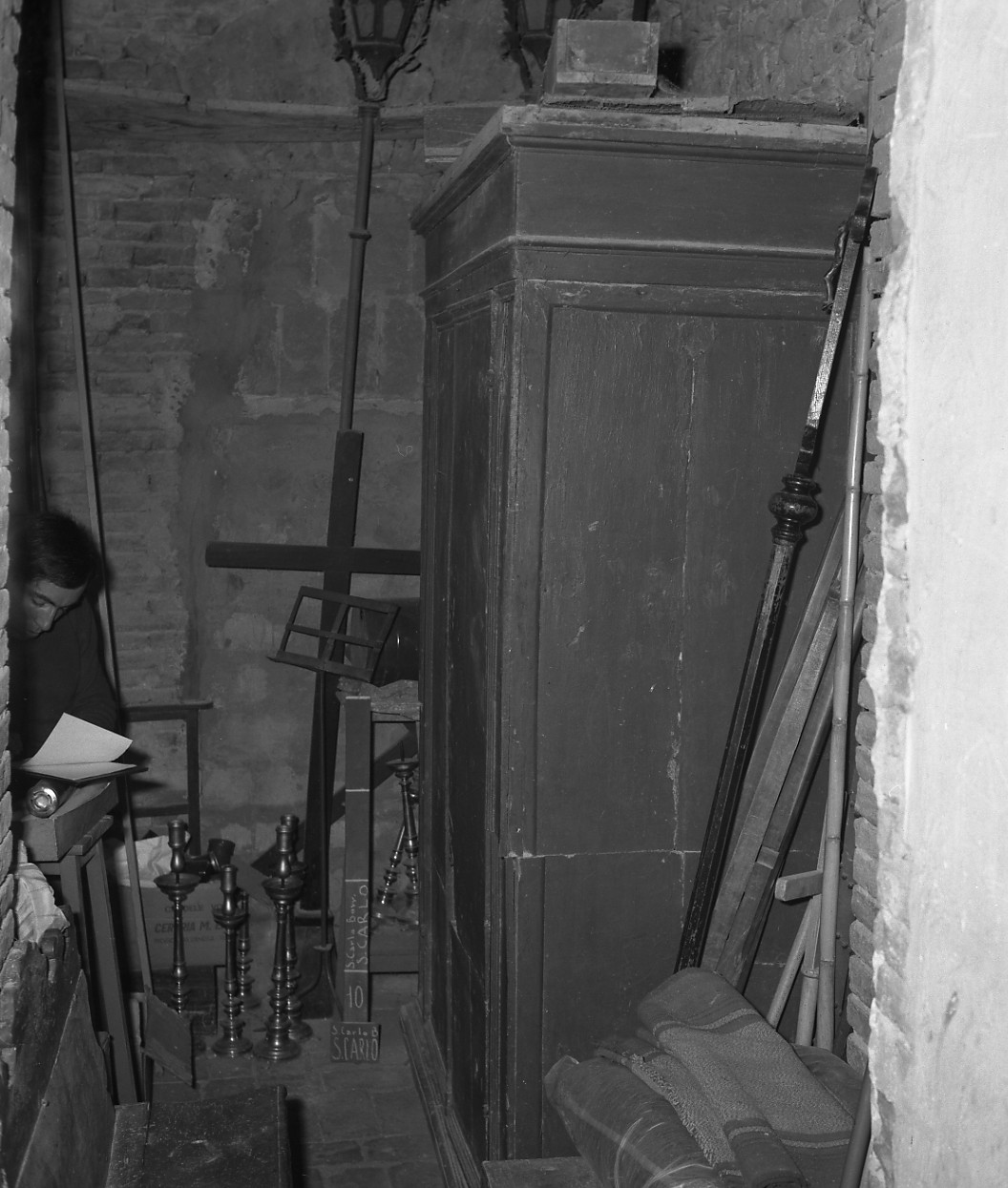 armadio da sacrestia, opera isolata - bottega romagnola (sec. XVIII)