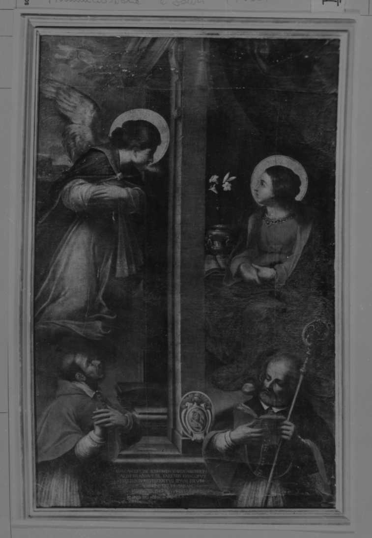 Annunciazione e i Santi Carlo Borromeo e Aldebrando, Annunciazione (dipinto) di Razzani Giovanni Battista (metà sec. XVII)