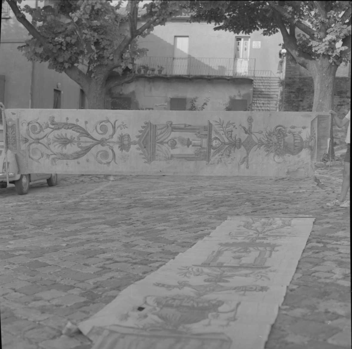 decorazione pittorica, coppia - ambito romagnolo (terzo quarto sec. XIX)