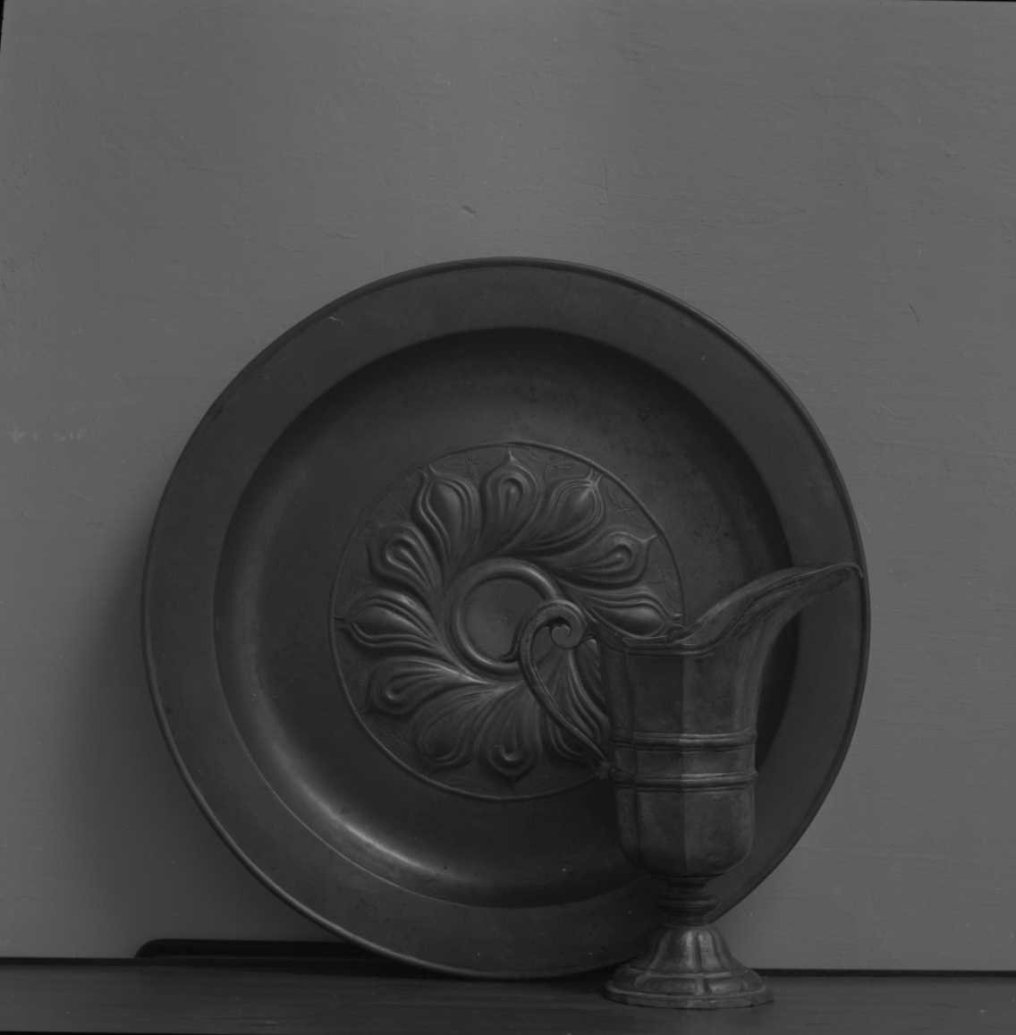 bacile - ambito romagnolo (seconda metà sec. XVII)