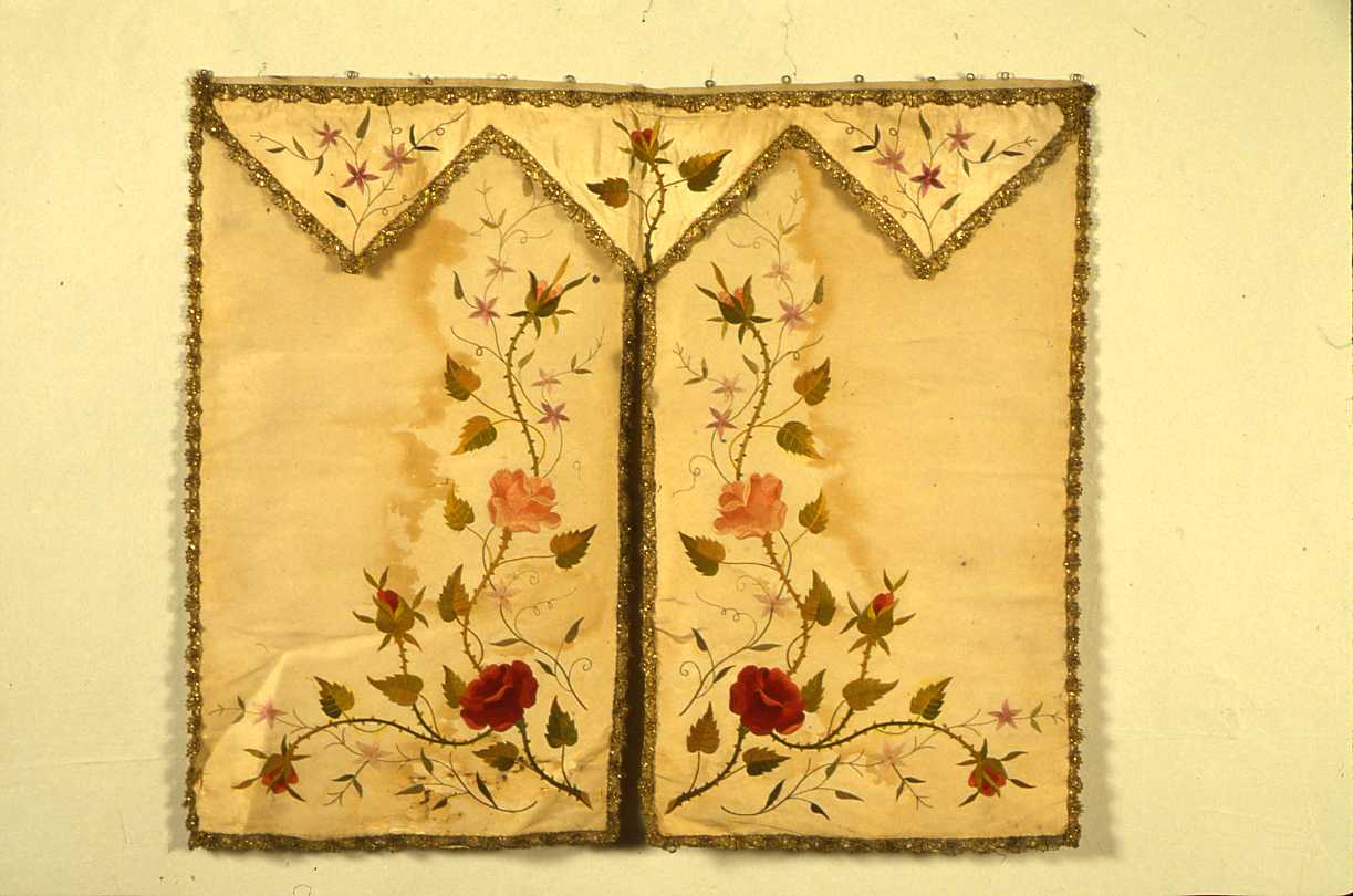 conopeo di tabernacolo - manifattura italiana (sec. XVIII)